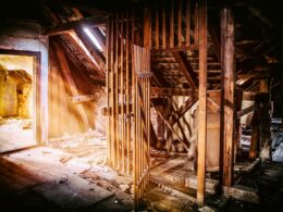 brown wooden house during daytime